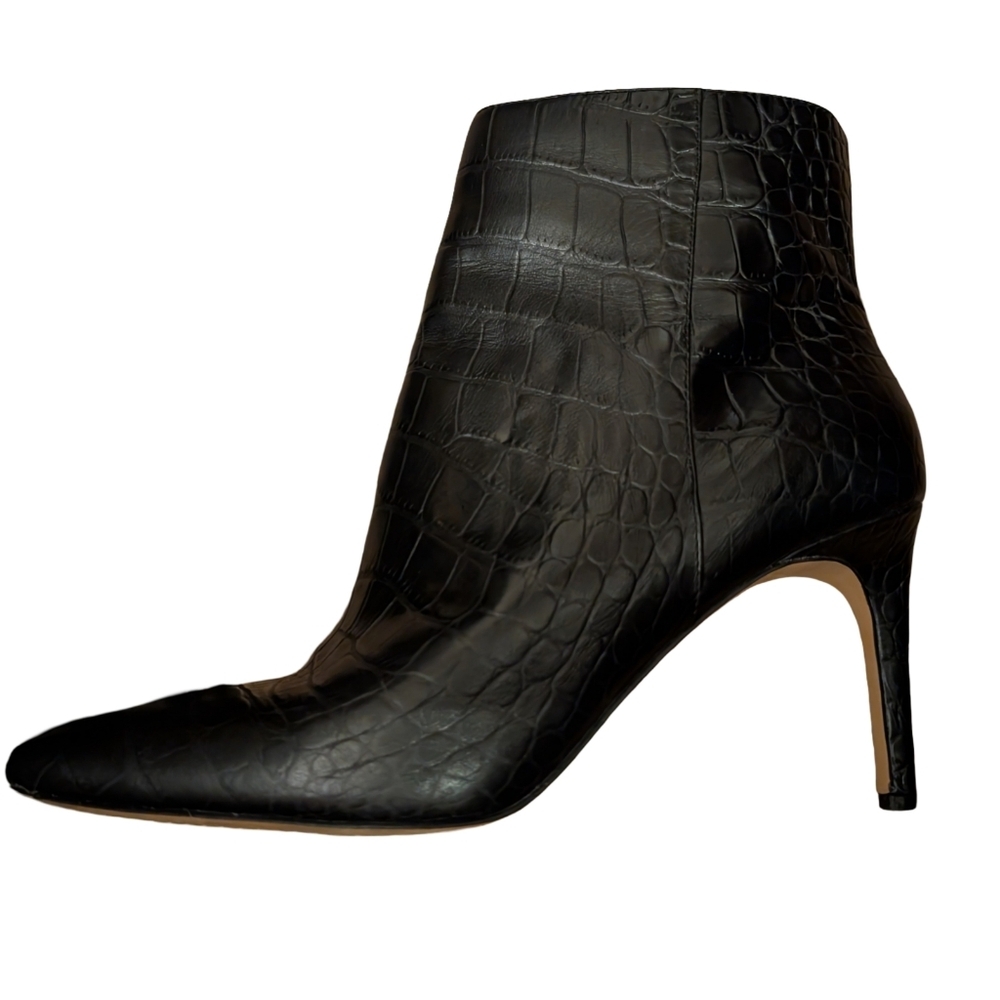 Vince Camuto Leather Ankle Boots 10 - Picture 2 of 16